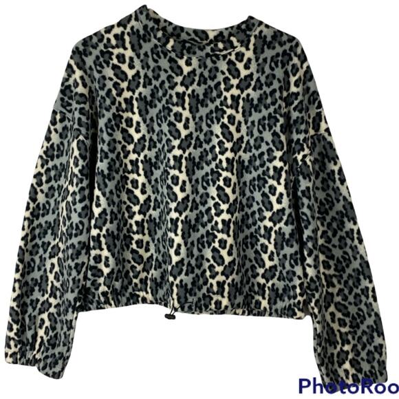 NWT Abound Nordstrom Rack Gray Leopard Cropped Fleece Top Drawstring Medium - Picture 3 of 10
